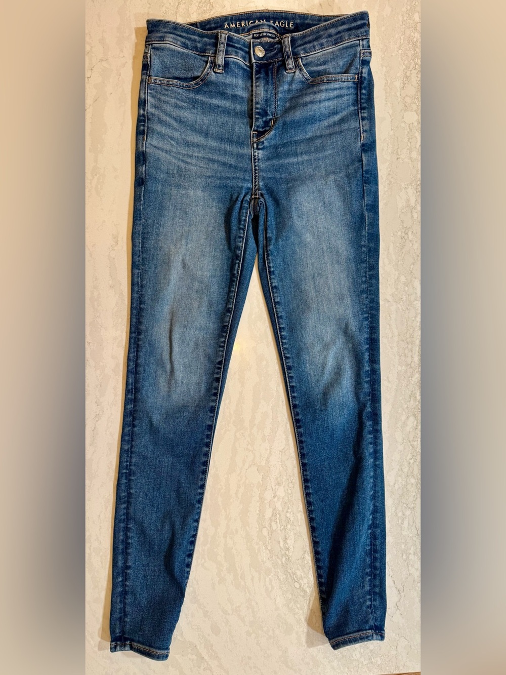🦅 American Eagle High Rise Jegging Next Level Stretch Size 4